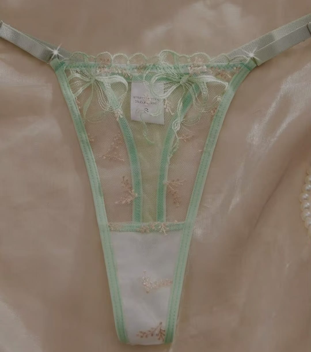 Tranparent UltraThin Floral Emroidery Bra Set