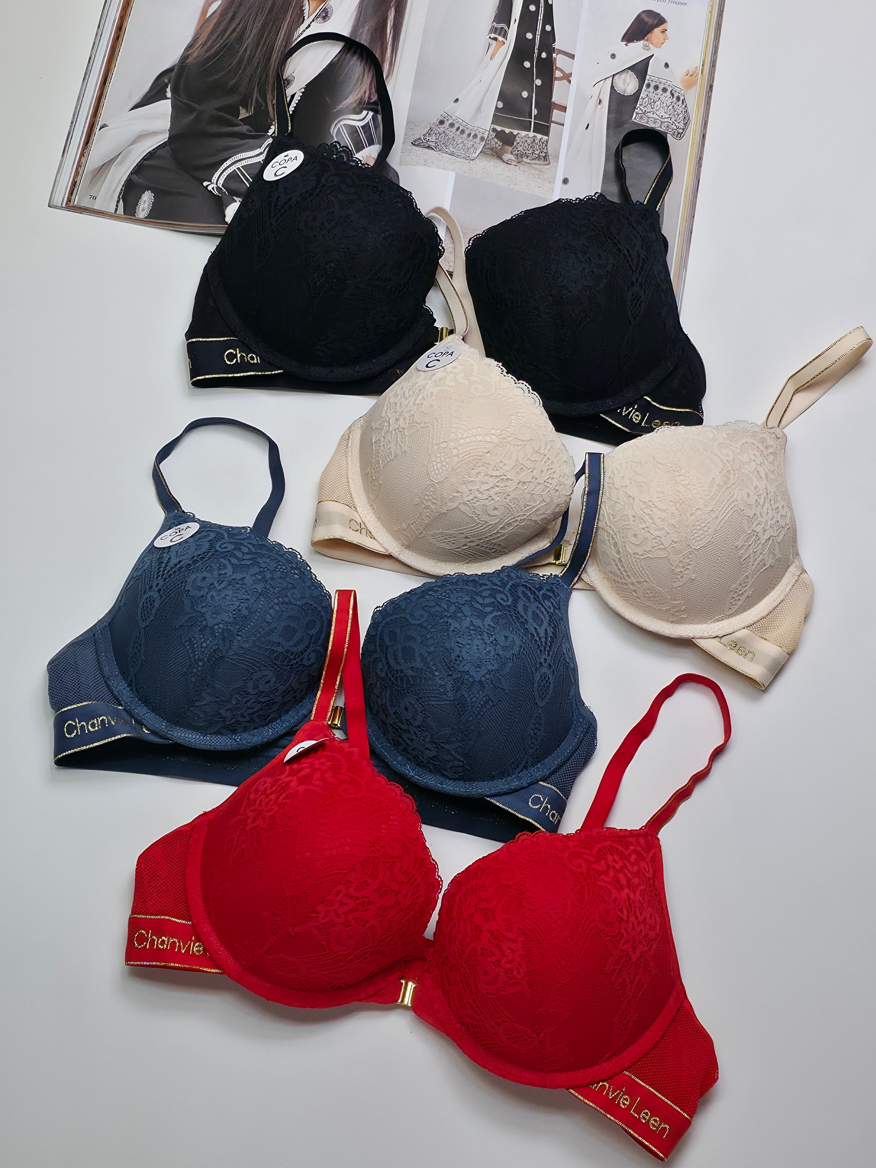 Front Buckle  Double Padded Full Coverage Bra.