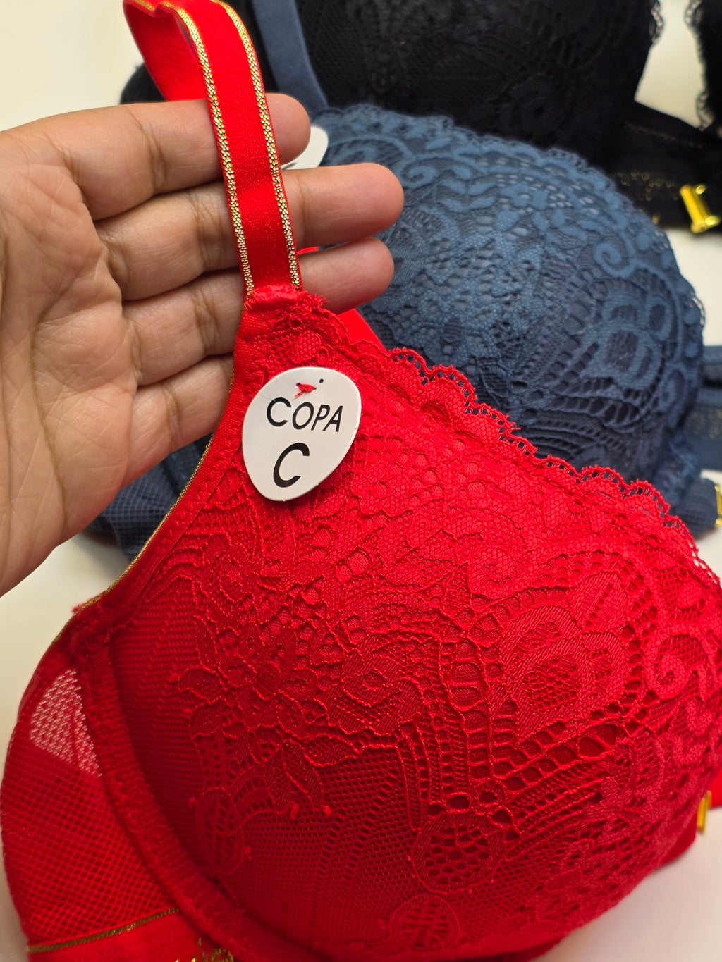 Front Buckle  Double Padded Full Coverage Bra.