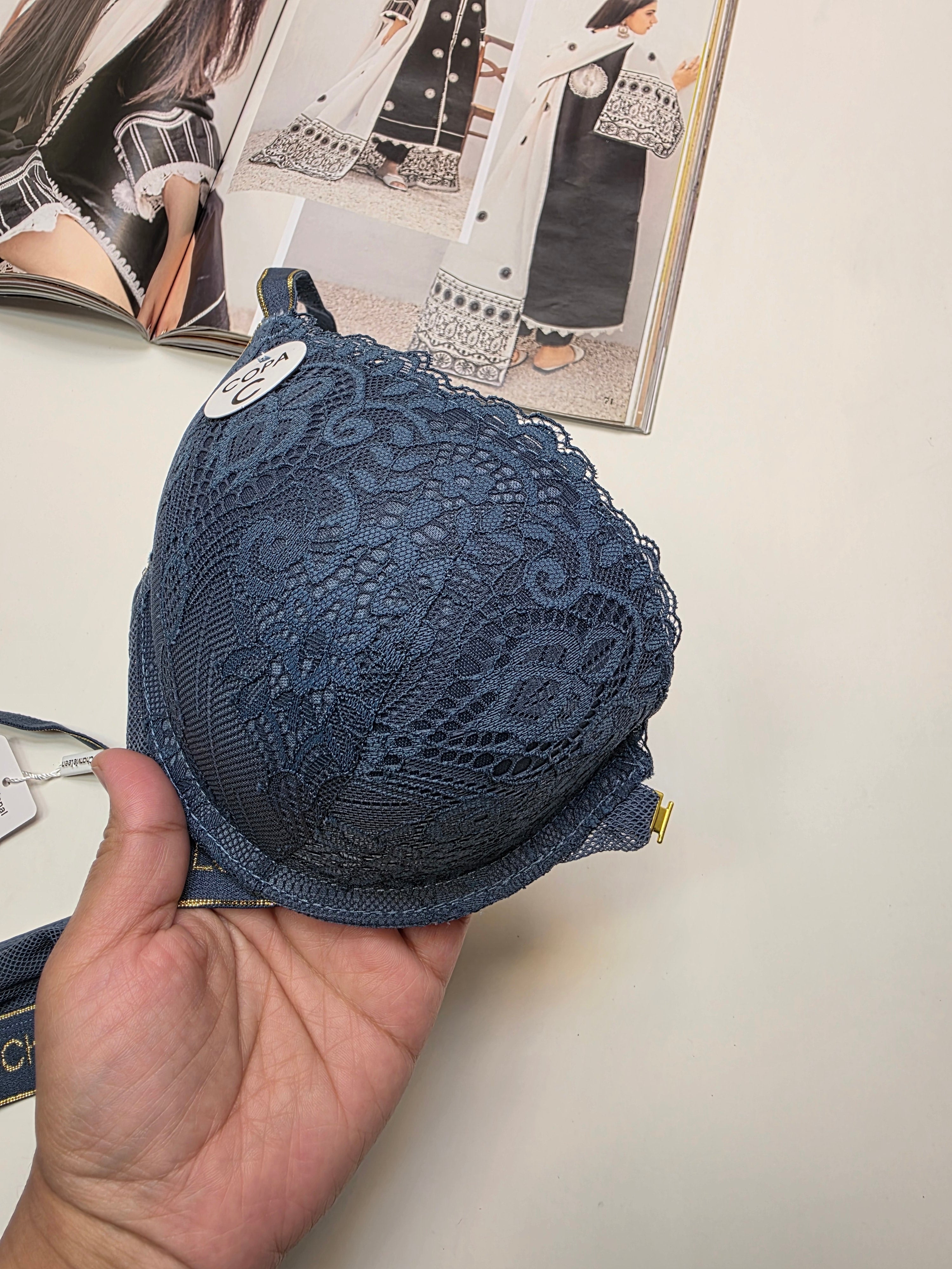 Front Buckle  Double Padded Full Coverage Bra.